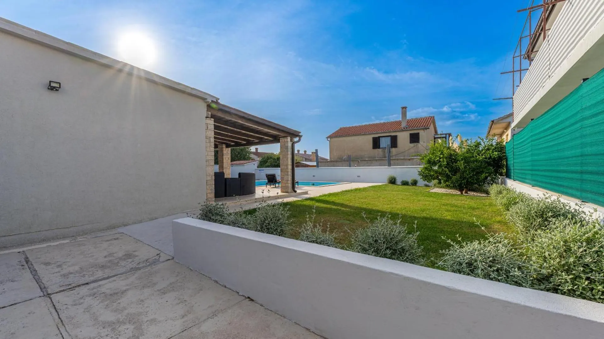 Ferienhaus Georgine Mit Pool Pula