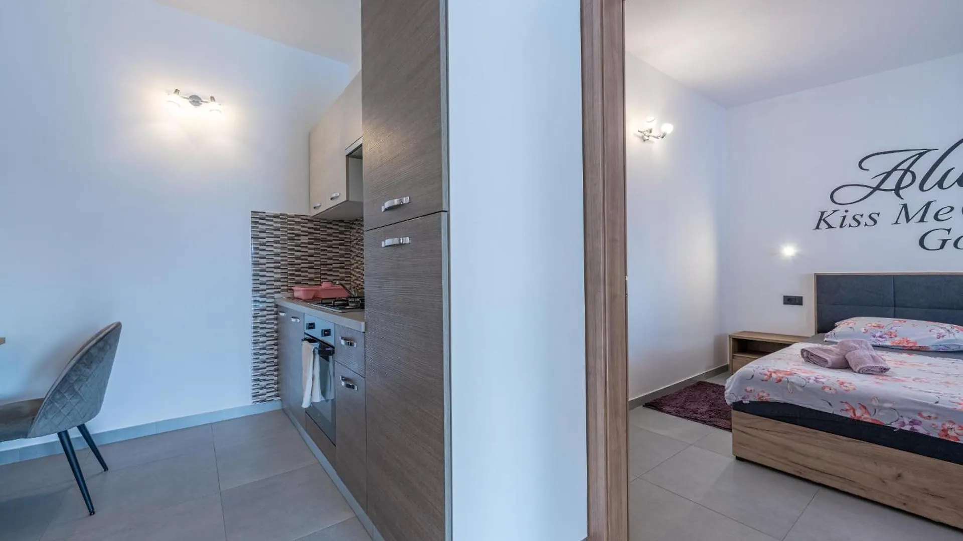 Ferienhaus Georgine Mit Pool Pula 0*,  Kroatien